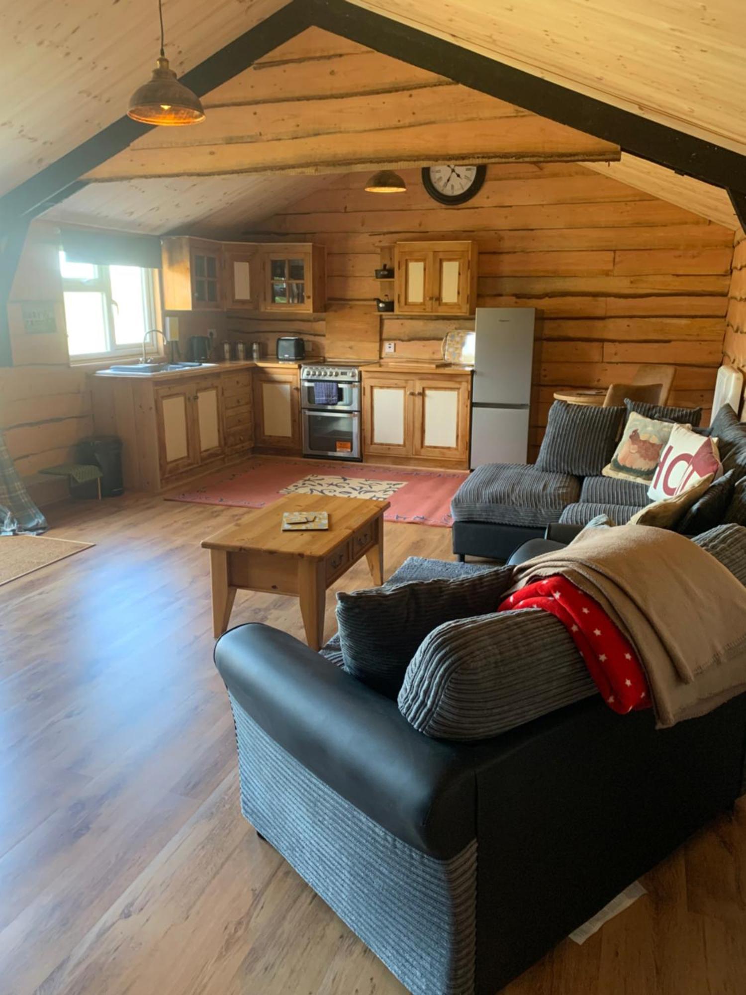 Brook Lodge 2 Ліскард Екстер'єр фото