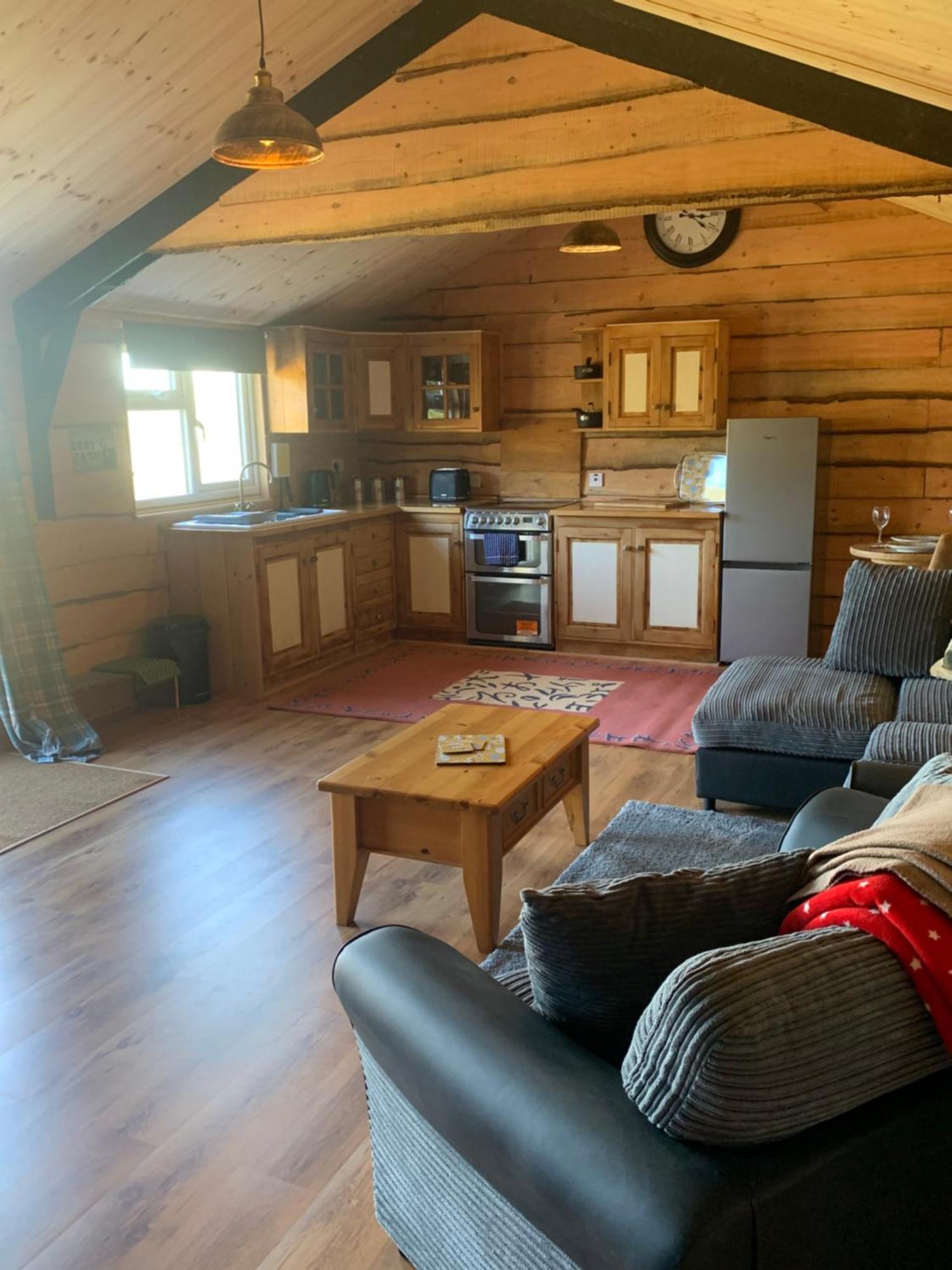 Brook Lodge 2 Ліскард Екстер'єр фото
